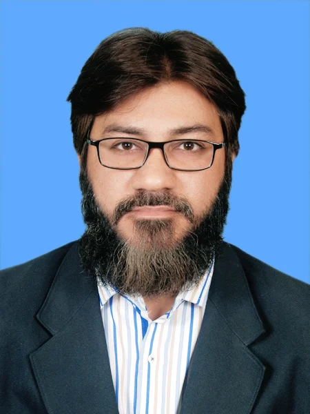 Portrait of Dr Shahid Ali Minhas, Specialist Family Physician at Minhas Clinic